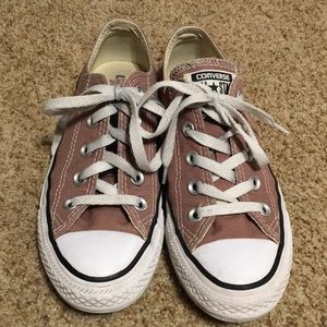 Purple converse women’s size 6